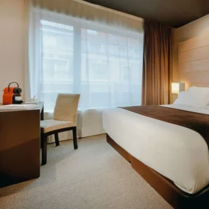 Hesperia room