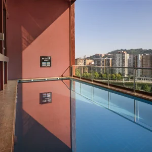 Meliá Bilbao pool